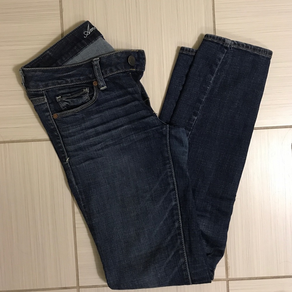 American Eagle size 2 skinny jeans